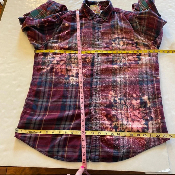 Handmade Boho Flannel Shirt Floral Stencil Bleached Plaid Womens Large XL Red - Picture 10 of 14